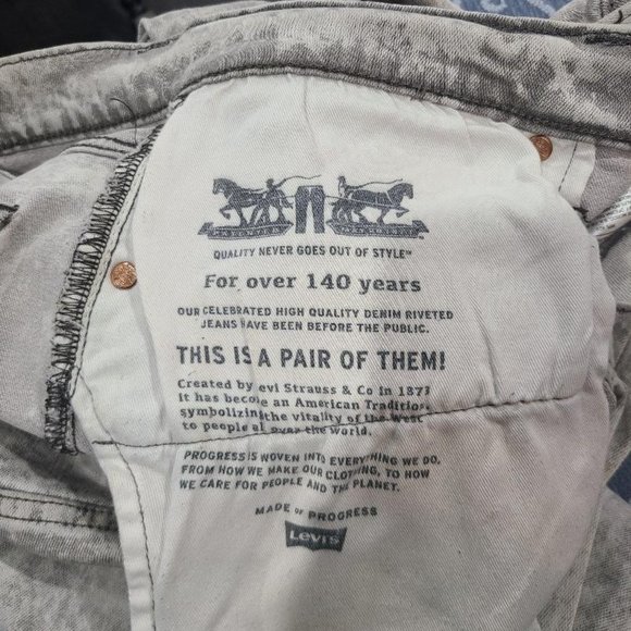 Denim - Picture 2 of 6